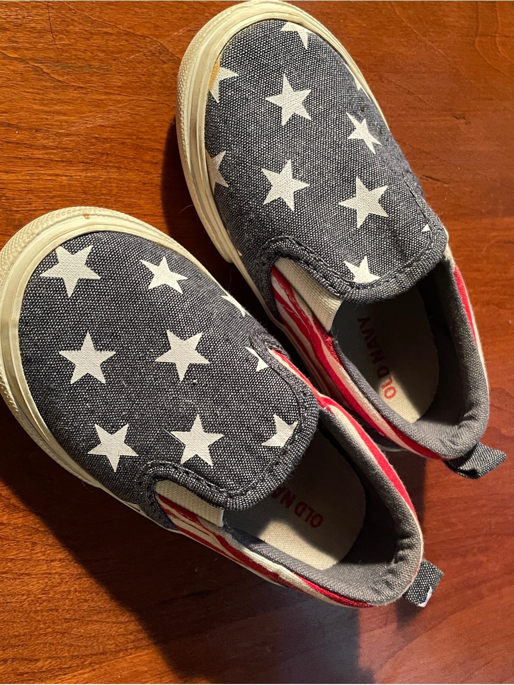 Old Navy Kids Slip-On Sneakers in Navy with White Stars and Red Accent
